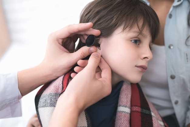 Симптомы шишки за ухом у ребенка